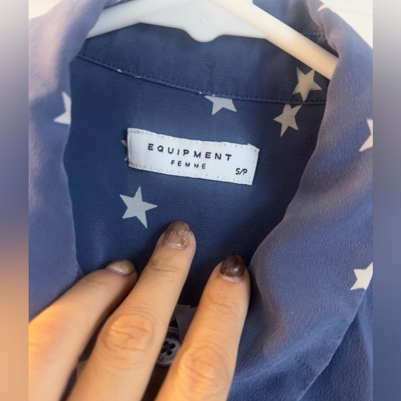 Equipment Slim Signature Star-print Shirt size S/P - Picture 3 of 5